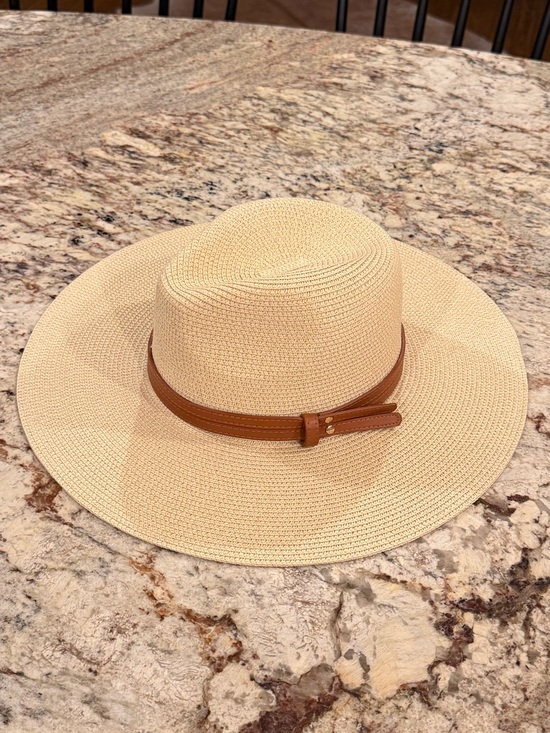 Primp Accessories - Primp Beige Straw Sun Hat with Brown Leather Band